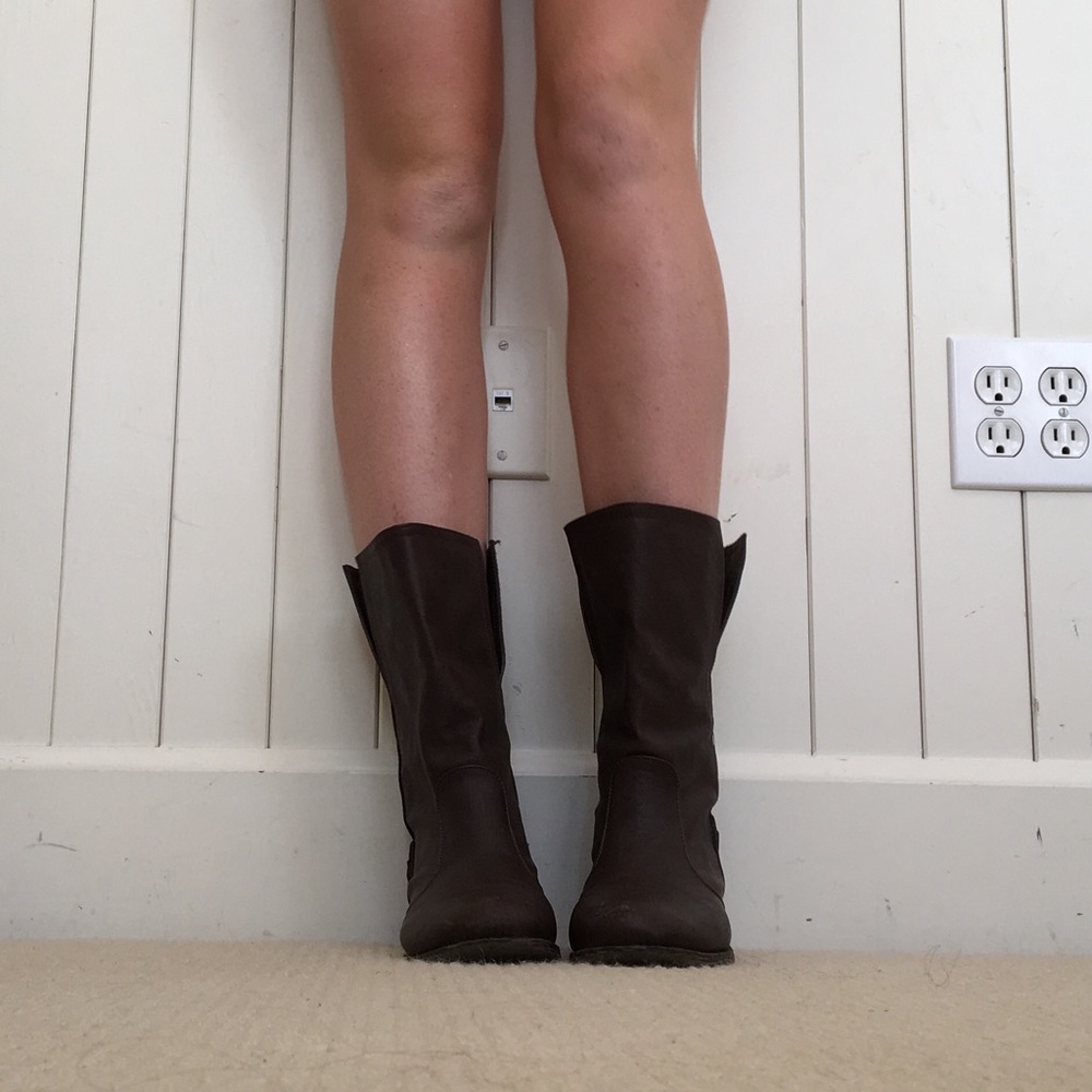 low brown boots